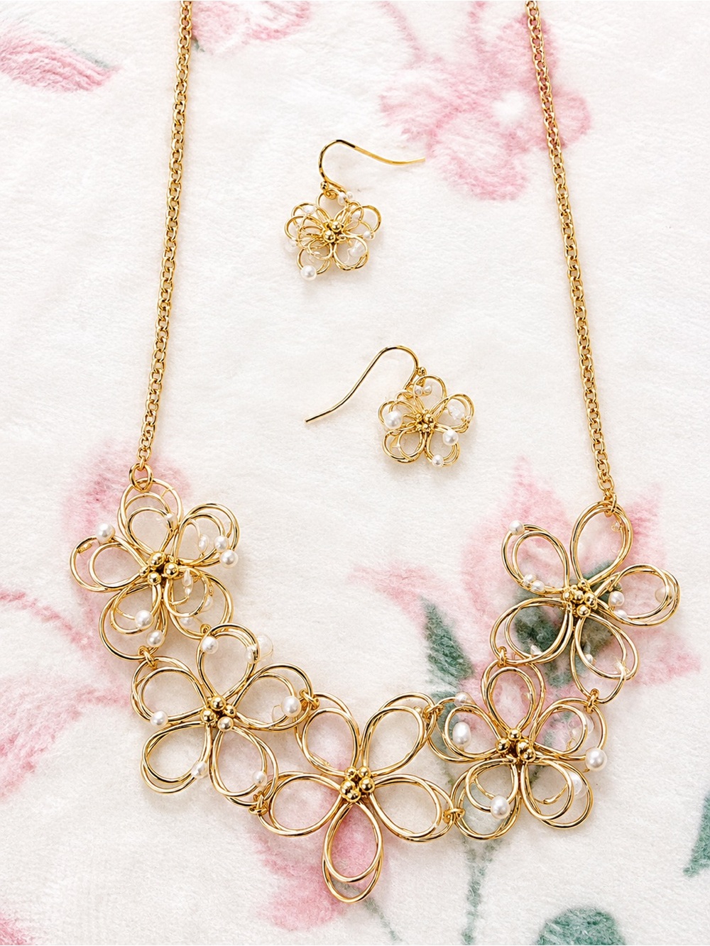 & Other Stories Gold Floral Openwork Necklace with Matching Earrings